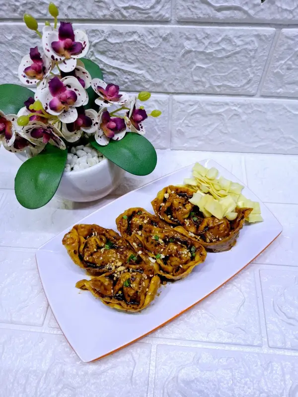 wonton goreng